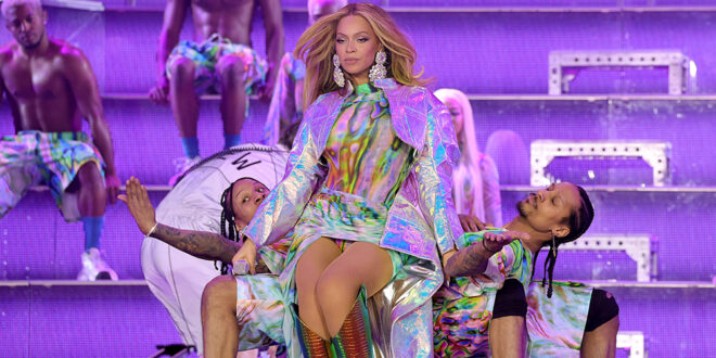 Box Office: Beyoncé's 'Renaissance' Eyes No. 1, 'Godzilla' at Third